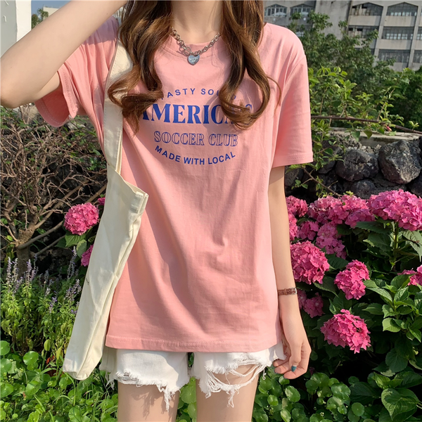 AMERICAプリントTシャツ